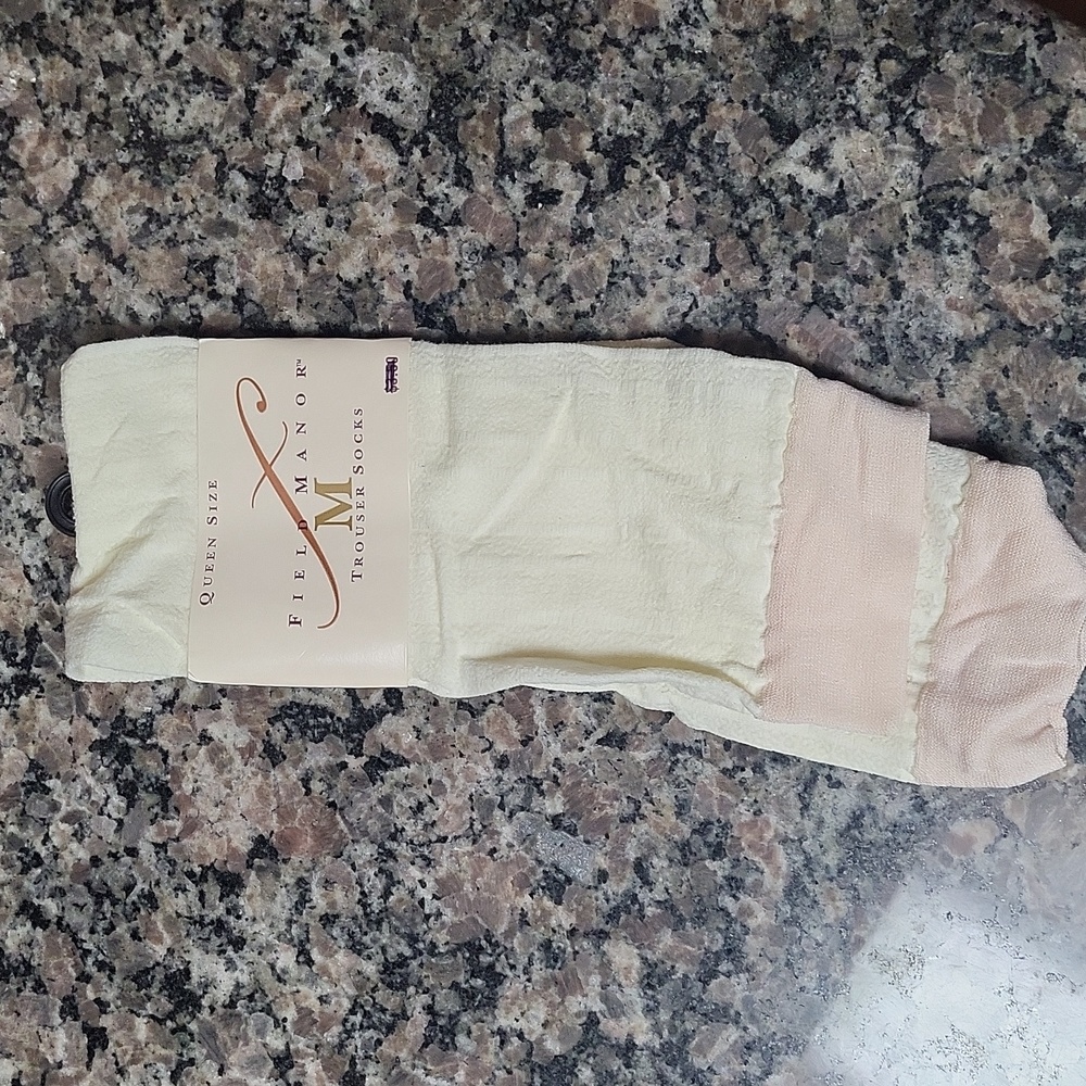 Field Manor Queen Size Trouser socks new with tags off white 94% nylon 6% lyrca